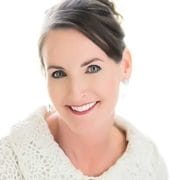 Alison O’Neil, Biotechnology Business Solutions 1 Euro Cosmetics Magazine Alison O`Neil