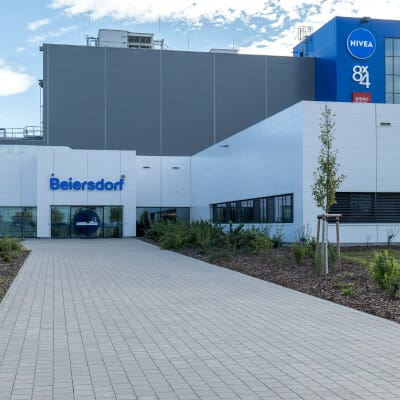EURO COSMETICS Magazine • New Beiersdorf plant in Leipzig officially opened • Euro Cosmetics • Euro Cosmetics